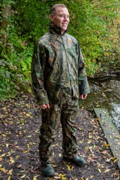 Ultimate Camo Rain Suit Size L -Campsite & Supply 01386e43061c748d