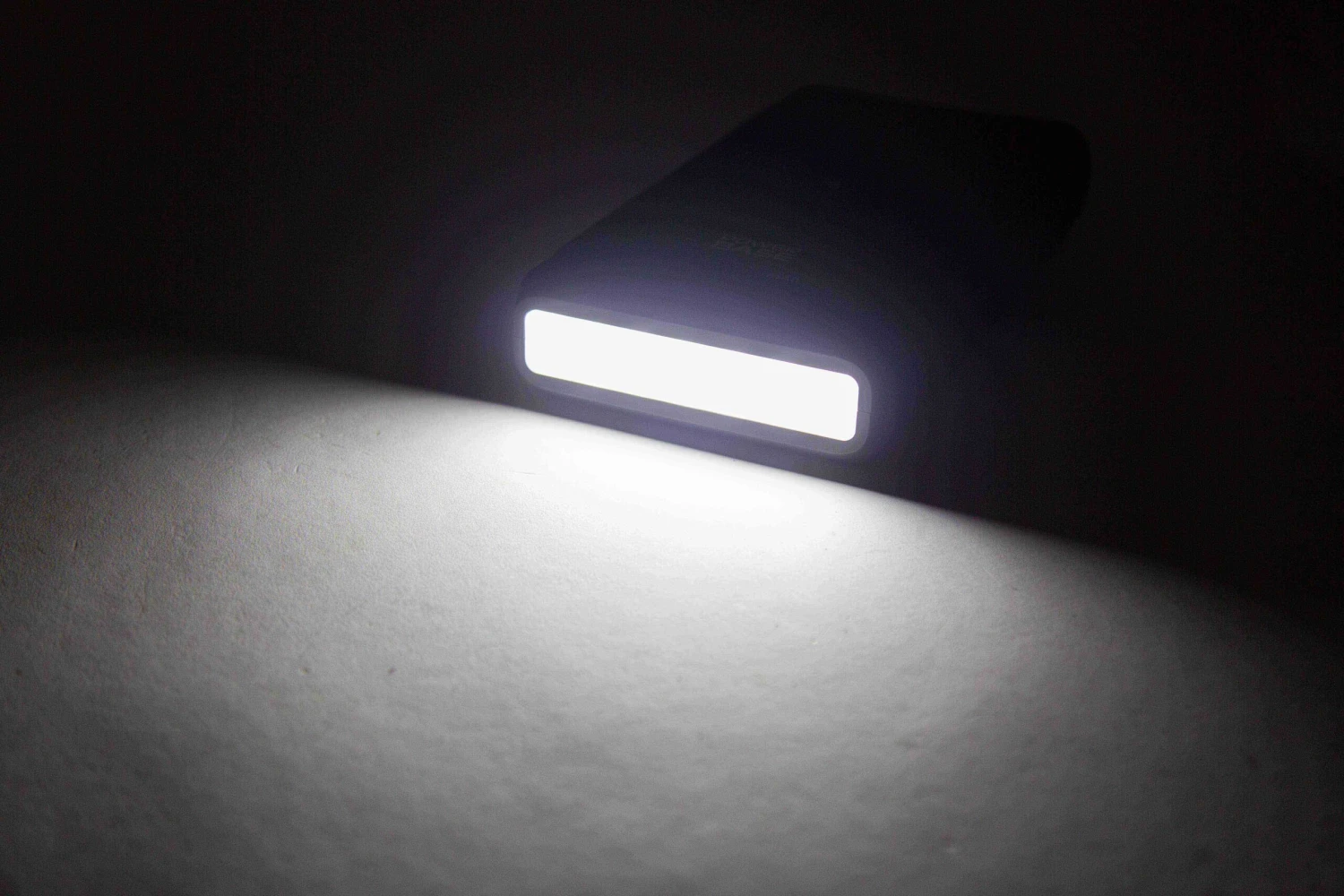 Ultimate Power Base 72000mAh Power Bank 2 Ultimate Power Base 72000mAh Power Bank - Afbeelding 2