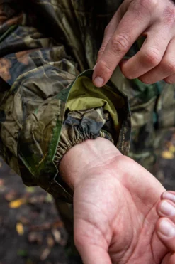 Ultimate Camo Rain Suit Size L -Campsite & Supply 22e10e9af7ec8516