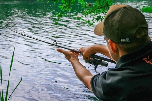 Fox Explorer 8-10ft 3lb Full Shrink 1 Fox Explorer 8-10ft 3lb Full Shrink