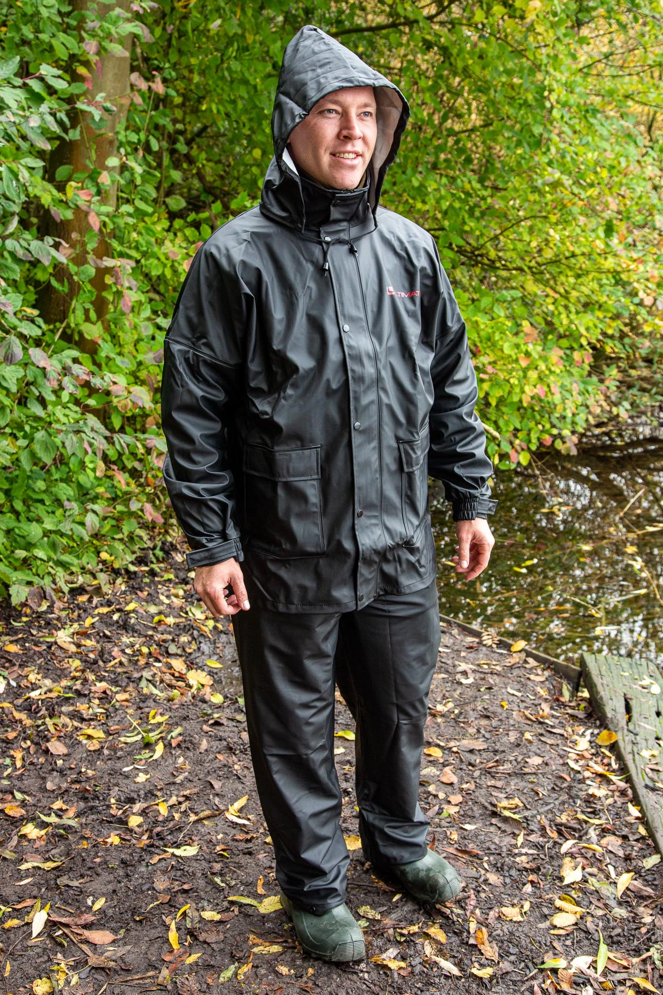 Ultimate Pro Rain Suit 100% Wind & Waterproof Size XL 3 Ultimate Pro Rain Suit 100% Wind & Waterproof Size XL - Afbeelding 3