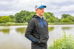 Preston Black Hoodie Vis Trui XL -Campsite & Supply b269263762a74e6d scaled